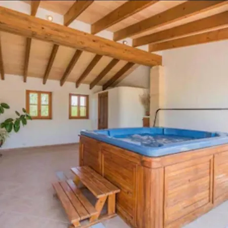 Mastaguera Vila Pollença